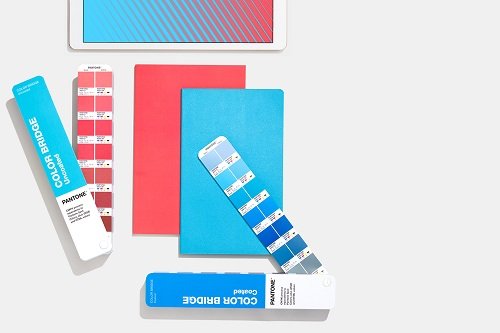 Pantone Renk Kartelası