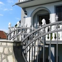 KİRON Korozyon Önleyici Dekoratif Demir Boyası