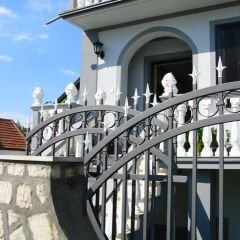 KİRON Korozyon Önleyici Dekoratif Demir Boyası