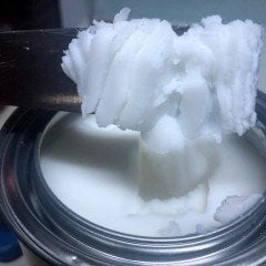 Şeffaf Koruyucu Ve Parlatıcı Mum Cila